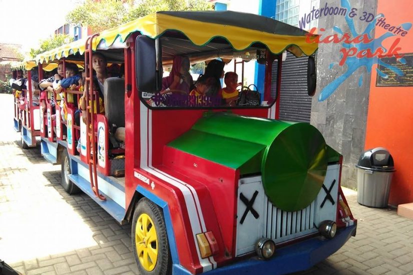 kereta wisata kereta wisata