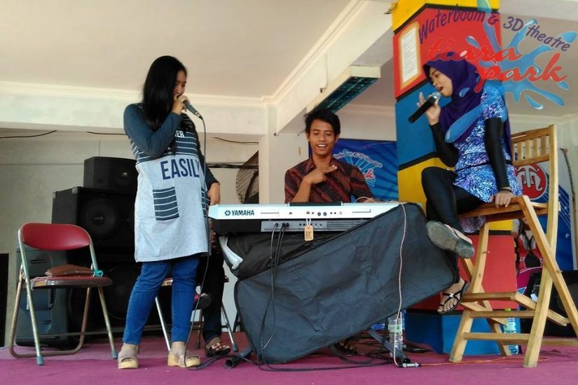 live music2 live music2